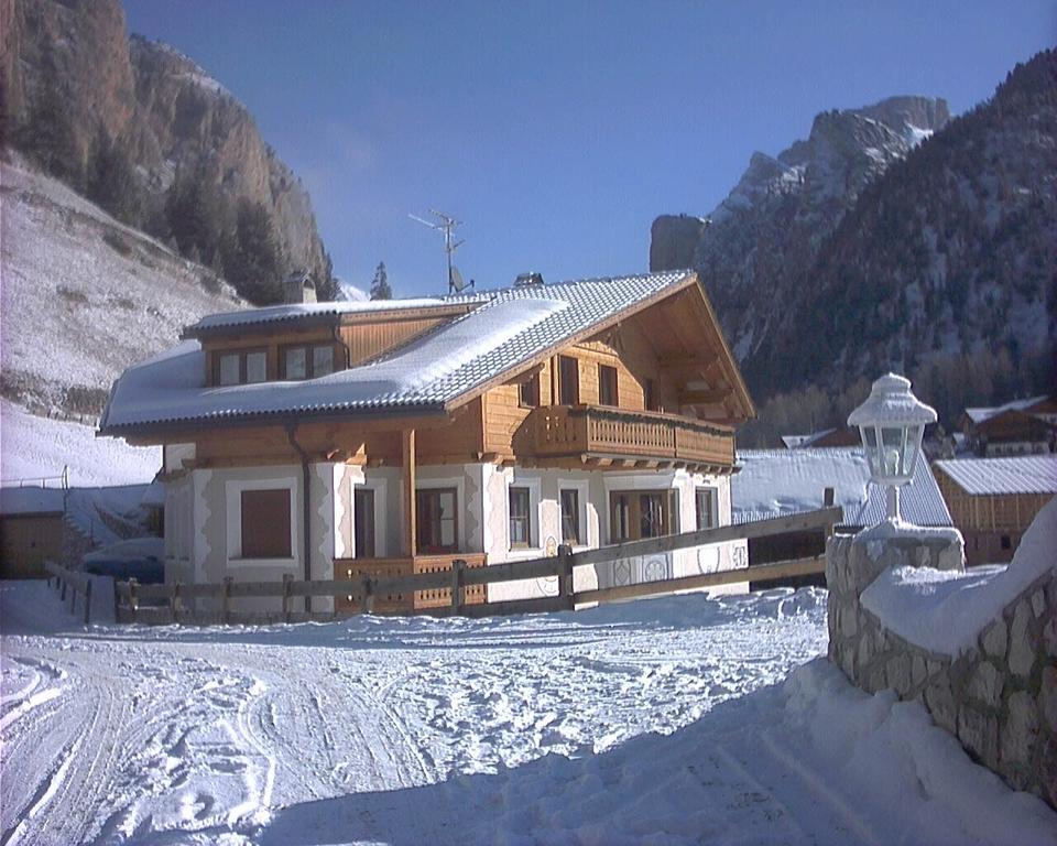 La Majon Apartments Selva di Val Gardena Exteriör bild