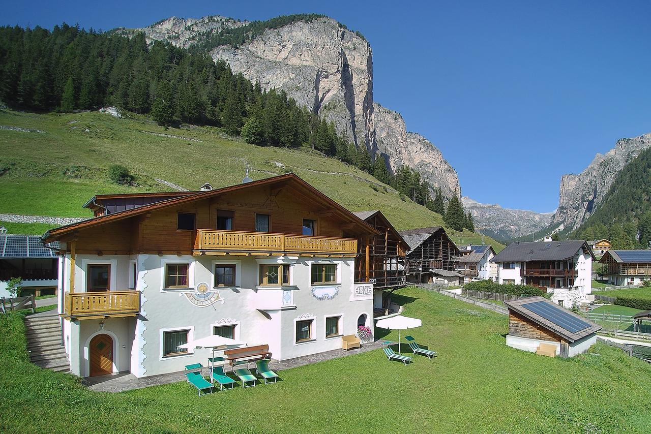 La Majon Apartments Selva di Val Gardena Exteriör bild