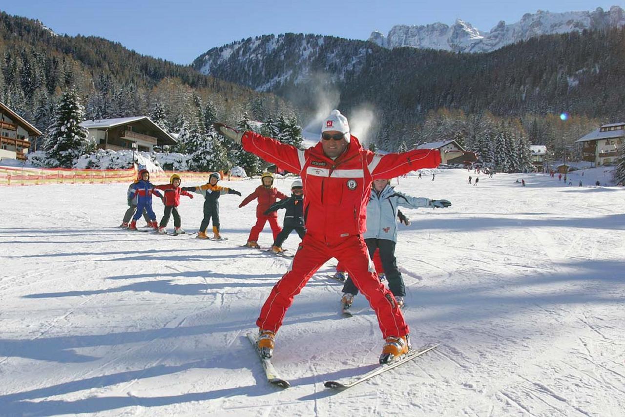 La Majon Apartments Selva di Val Gardena Exteriör bild